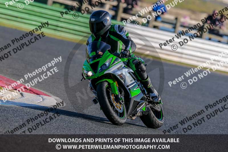 PJM Wedding Photography;enduro digital images;event digital images;eventdigitalimages;mallory park;mallory park photographs;mallory park trackday;mallory park trackday photographs;no limits trackdays;peter wileman photography;racing digital images;trackday digital images;trackday photos